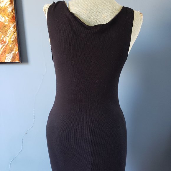 Halter Dress by Arte.Zanz - Picture 4 of 7